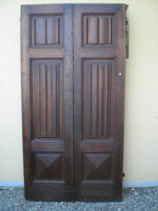 puerta de dos hojas