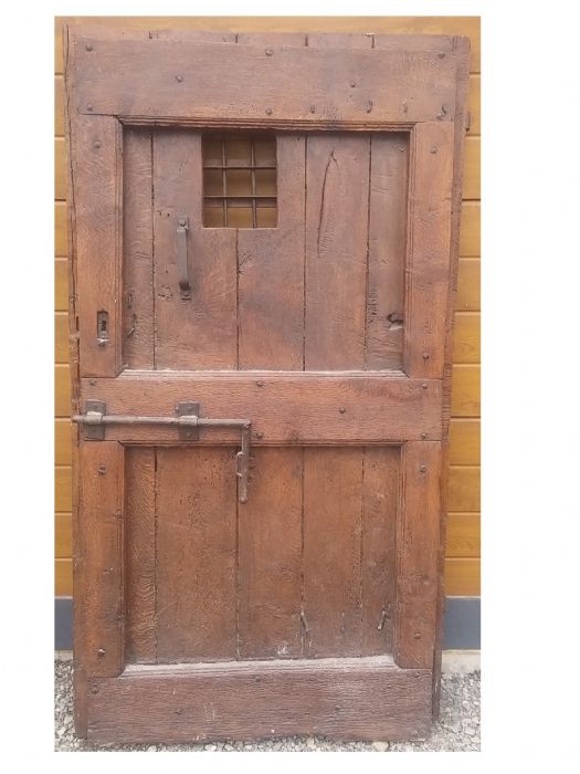 Single-leaf door