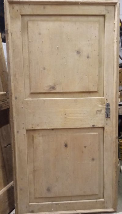 Single-leaf door