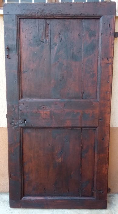 Single-leaf door
